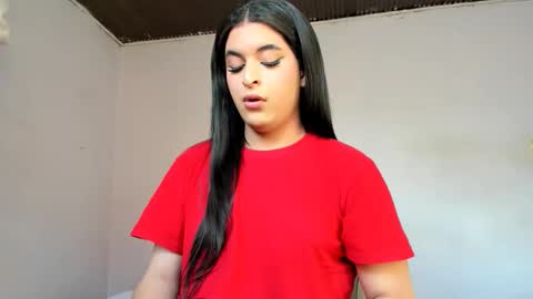 Snapshot of madam_osher chatting on 25, 9, 2025 madam_osher online show from 25, 9, 2025