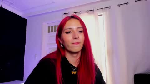 Snapshot of madame_lilith chatting on 3, 1, 2025 madame lilith online show from 3, 1, 2025