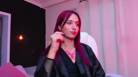 Snapshot of madame_lilith chatting on 11, 1, 2025 madame lilith online show from 11, 1, 2025
