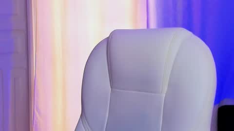 Snapshot of madame_lilith chatting on 13, 1, 2025 madame lilith online show from 13, 1, 2025