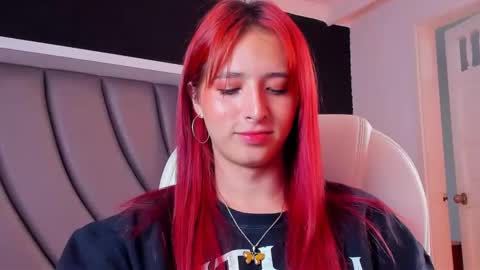 Snapshot of madame_lilith chatting on 26, 1, 2025 madame lilith online show from 26, 1, 2025