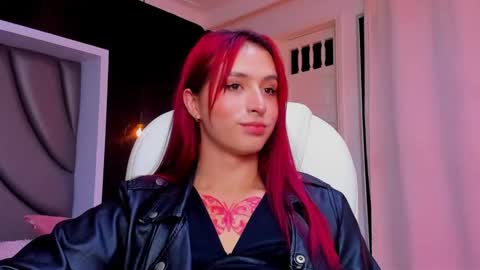 Snapshot of madame_lilith chatting on 31, 1, 2025 madame lilith online show from 31, 1, 2025