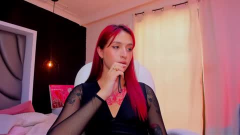 Snapshot of madame_lilith chatting on 31, 1, 2025 madame lilith online show from 31, 1, 2025
