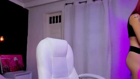 Snapshot of madame_lilith chatting on 13, 2, 2025 madame lilith online show from 13, 2, 2025