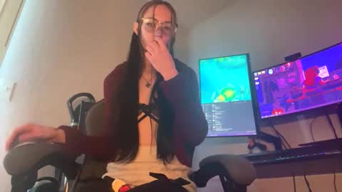 Madame Bubs online show from 20, 4, 2026