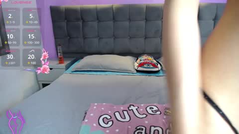 Madamedamn online show from 22, 2, 2025