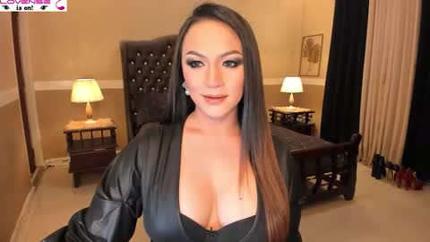 Snapshot of madammistressdominatrixxx chatting on 3, 12, 2025 Alison Kloss online show from 3, 12, 2025