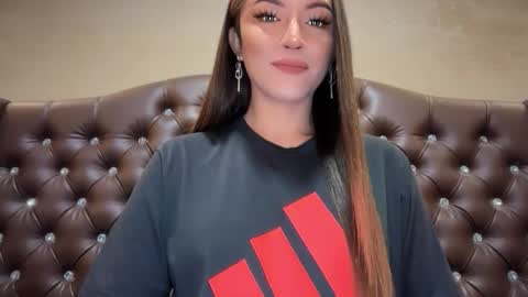 Snapshot of madammistressdominatrixxx chatting on 7, 1, 2026 Alison Kloss online show from 7, 1, 2026