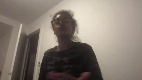 Snapshot of madamp1 chatting on 22, 4, 2026 madamp1 online show from 22, 4, 2026