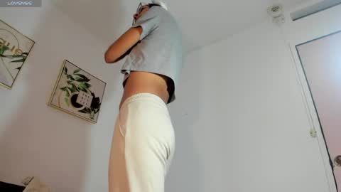 Snapshot of maddie_ray_ chatting on 20, 4, 2026 Maddie Ray online show from 20, 4, 2026