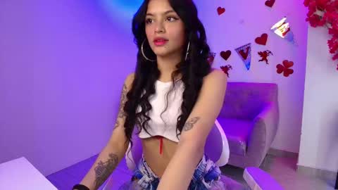 Snapshot of maddie_t18 chatting on 19, 2, 2026 maddie_t18 online show from 19, 2, 2026