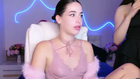 maddieperezz online show from 4, 6, 2026