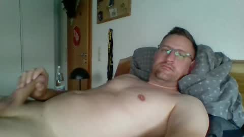 Snapshot of maddin8891 chatting on 26, 10, 2025 Maddin online show from 26, 10, 2025