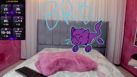 Snapshot of maddy_bennet chatting on 14, 12, 2024 Maddy Please help me with your thumbs up its important online show from 14, 12, 2024