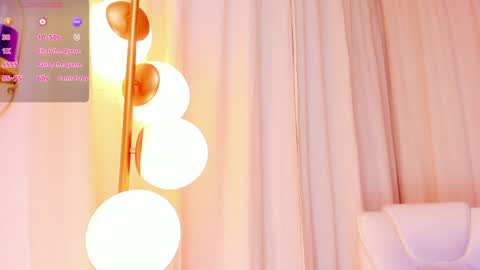 Snapshot of maddy_bennet chatting on 18, 1, 2025 Maddy Please help me with your thumbs up its important online show from 18, 1, 2025