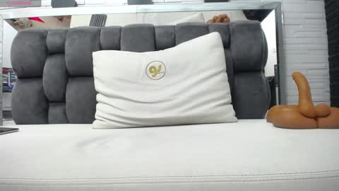 maddy cartter online show from 13, 1, 2025