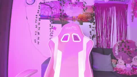 Maddy3 online show from 28, 1, 2025