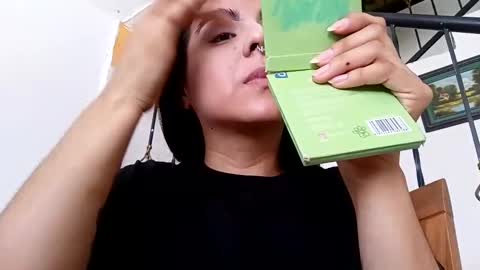 Snapshot of maddy_rose12 chatting on 17, 10, 2025 Maddy rose12 online show from 17, 10, 2025