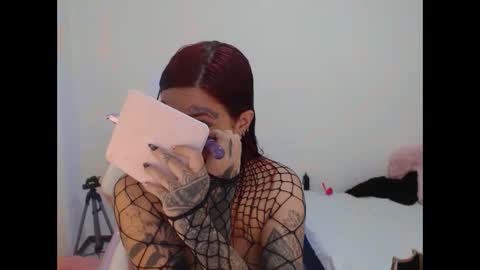 maddy_vicius19 online show from 5, 10, 2025