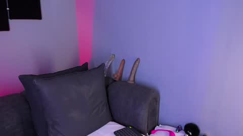 Maddy  online show from 22, 1, 2025