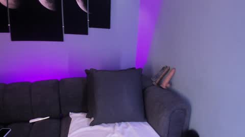 Maddy  online show from 1, 2, 2025