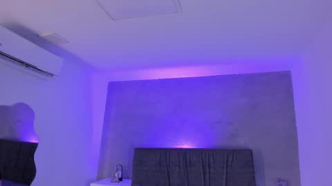 Maddy  online show from 25, 9, 2025