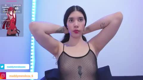 Snapshot of maddymendozaxx chatting on 29, 11, 2025 Maddy online show from 29, 11, 2025