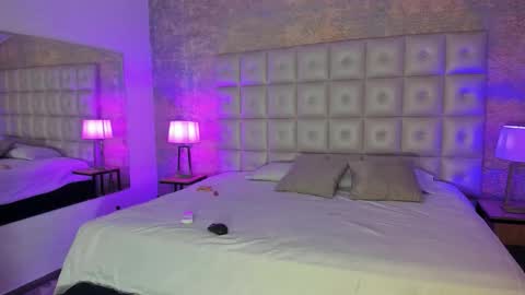 Snapshot of maddysexx_ chatting on 7, 11, 2025 Maddy online show from 7, 11, 2025