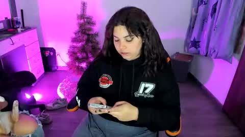 madelaine_taylor online show from 18, 2, 2026