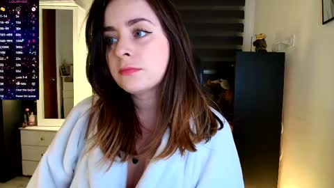madelamee online show from 1, 6, 2026