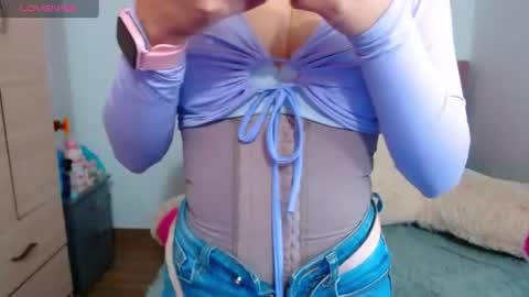 madelen_2 online show from 11, 6, 2026