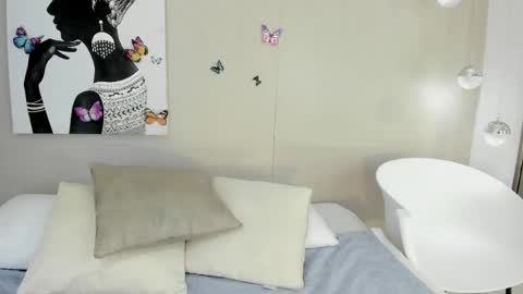 Snapshot of madeline_jhones chatting on 5, 5, 2026 Madeline online show from 5, 5, 2026