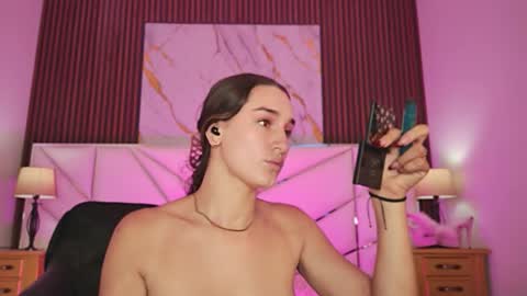 Snapshot of madeline_sweet_ chatting on 19, 2, 2026 Madeline online show from 19, 2, 2026