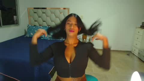 madelyn roses online show from 11, 3, 2025