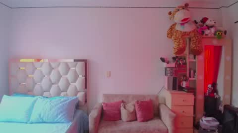 madelyn roses online show from 1, 8, 2026