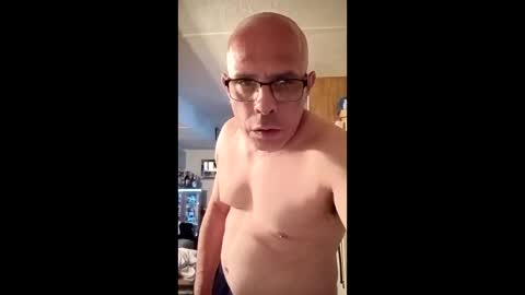 madeyoulook197 online show from 20, 4, 2026