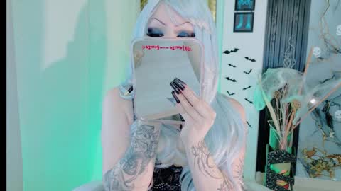 madison_jacksonn online show from 4, 4, 2026