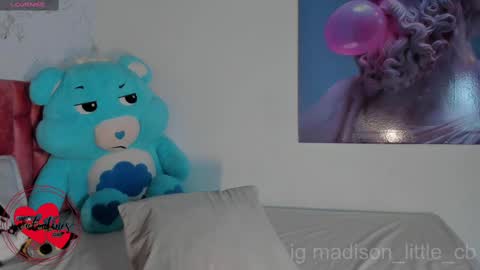 Snapshot of madison_little chatting on 14, 2, 2025 Melissa     700  1400 -5 online show from 14, 2, 2025