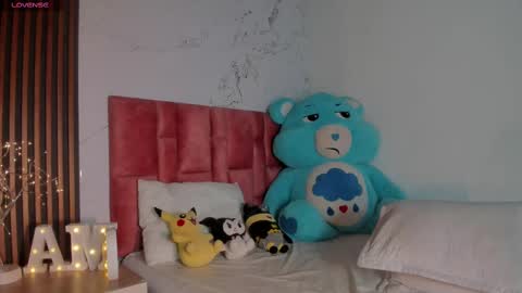Snapshot of madison_little chatting on 20, 2, 2025 Melissa     700  1400 -5 online show from 20, 2, 2025