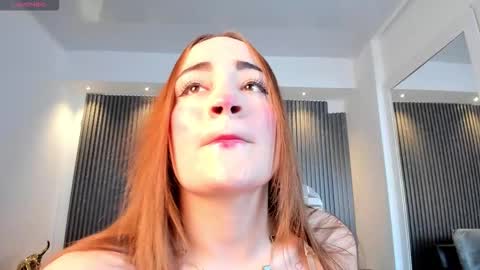 Snapshot of madisonanngel chatting on 26, 11, 2025 Madison Angel online show from 26, 11, 2025