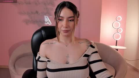 Maddi Collins online show from 21, 12, 2025