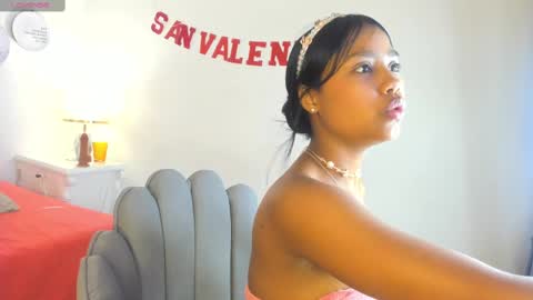 Snapshot of madisongomez16 chatting on 14, 2, 2025 madisongomez16 online show from 14, 2, 2025