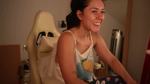 madisonlara online show from 20, 4, 2026