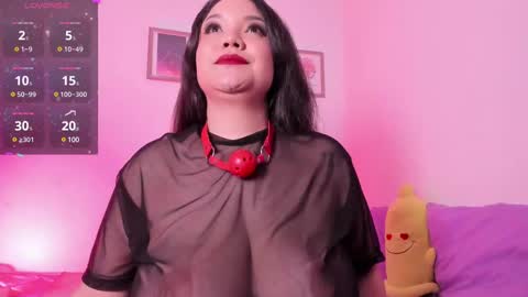 Madieson Lee online show from 1, 3, 2025