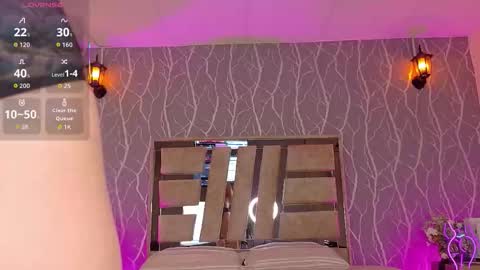    online show from 3, 10, 2025