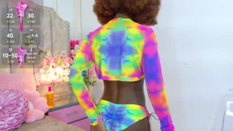 Snapshot of madissonbonny_ chatting on 13, 10, 2025 madissonbonny_ online show from 13, 10, 2025