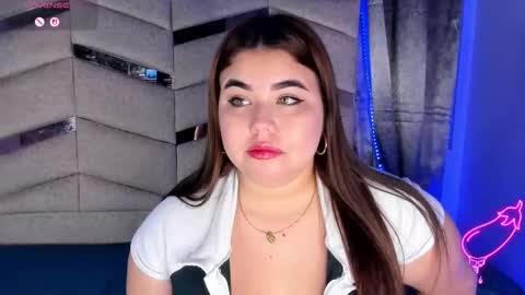madissonlee__ online show from 25, 2, 2026