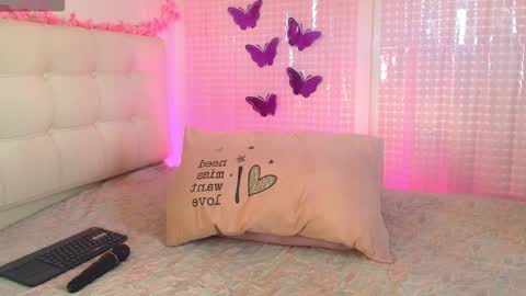 Snapshot of madysson__js_ chatting on 8, 11, 2025 madysson__js_ online show from 8, 11, 2025