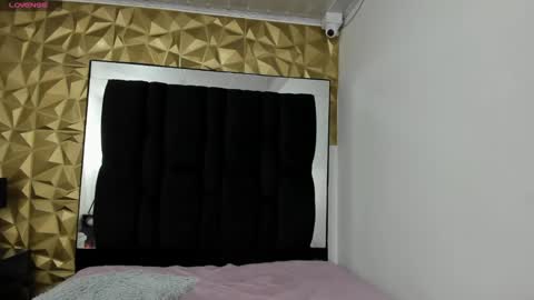 MAEE ANGELS online show from 21, 12, 2024