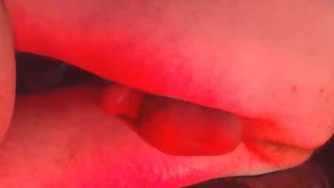 Snapshot of maestro2017 chatting on 8, 12, 2024 maestro2017 online show from 8, 12, 2024